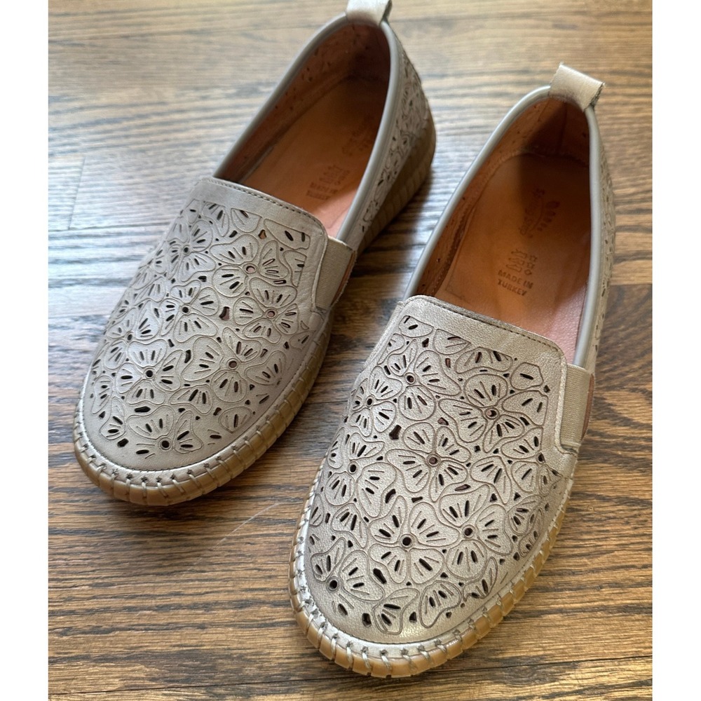 Spring Step Bernice Women EU 38 Grey Floral Laser Cut Leather Slip On Comfort
